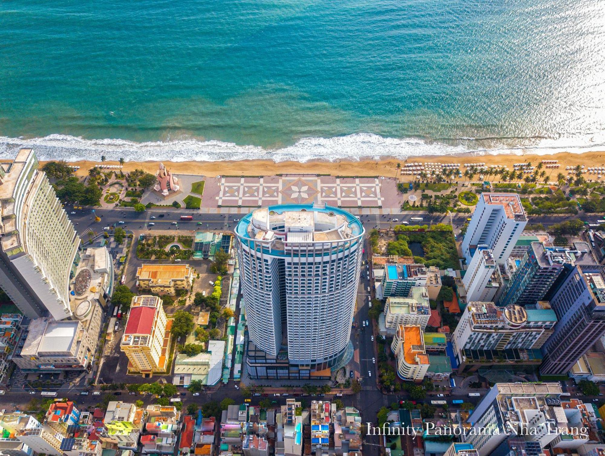 Infinity Panorama Oceanview Apartments Nha Trang Esterno foto