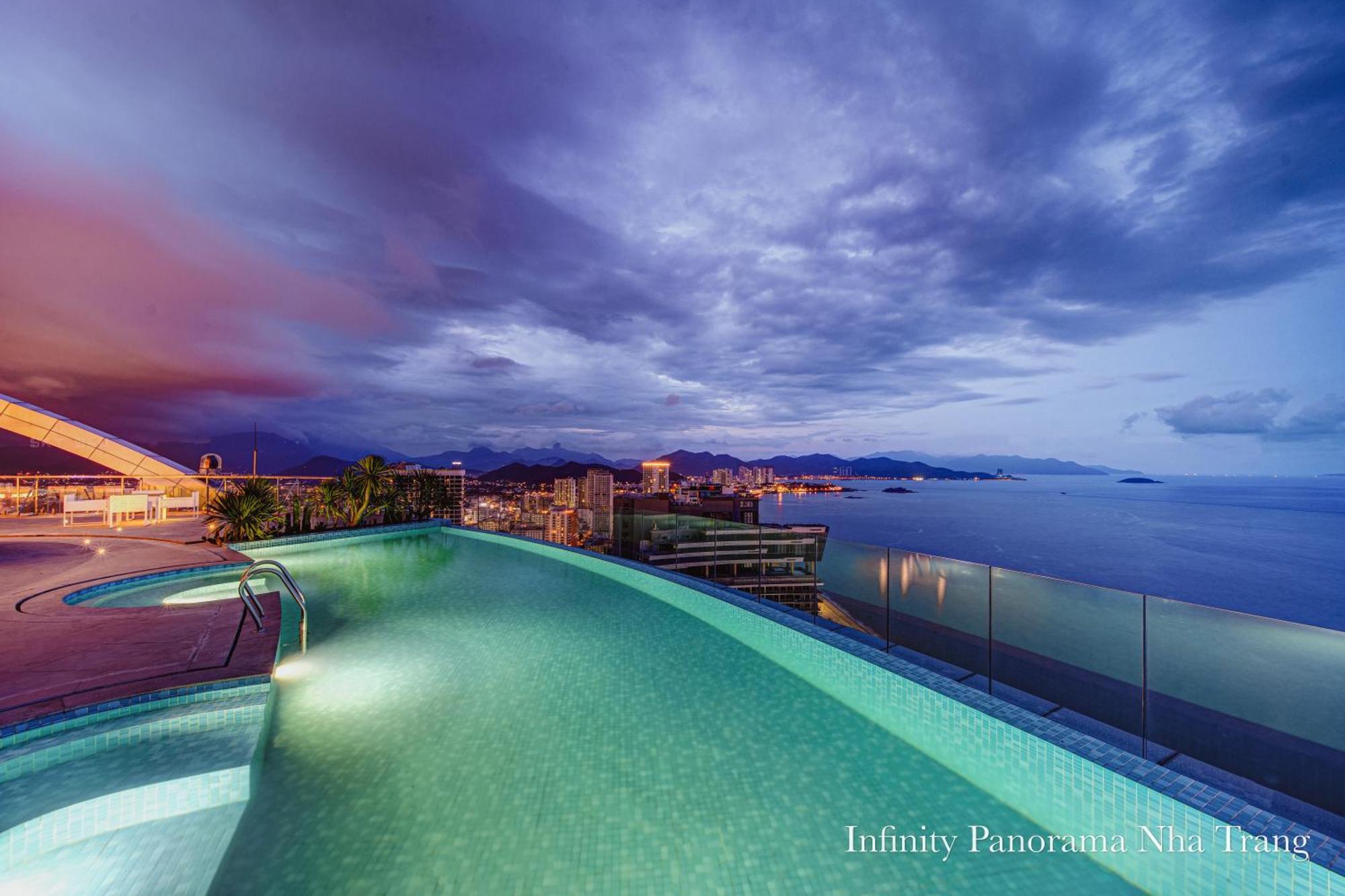 Infinity Panorama Oceanview Apartments Nha Trang Esterno foto